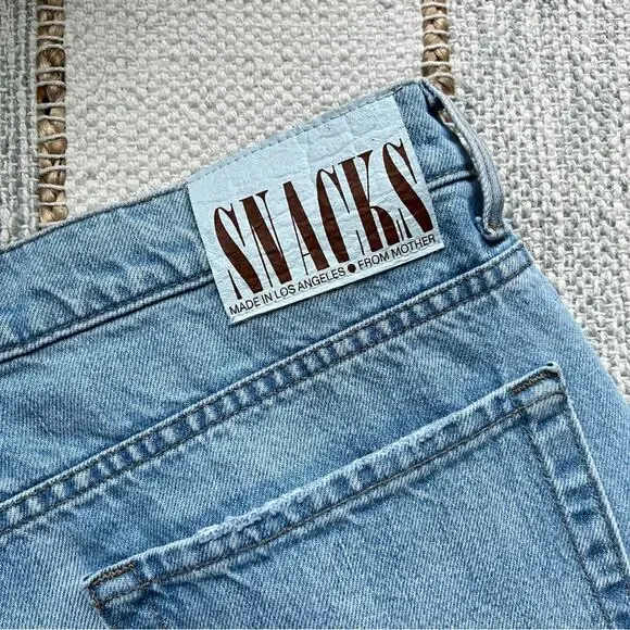 Mother Snacks The Fun Dip Puddle Slice Jeans in Lots of Nibbles Women’s Size 30
